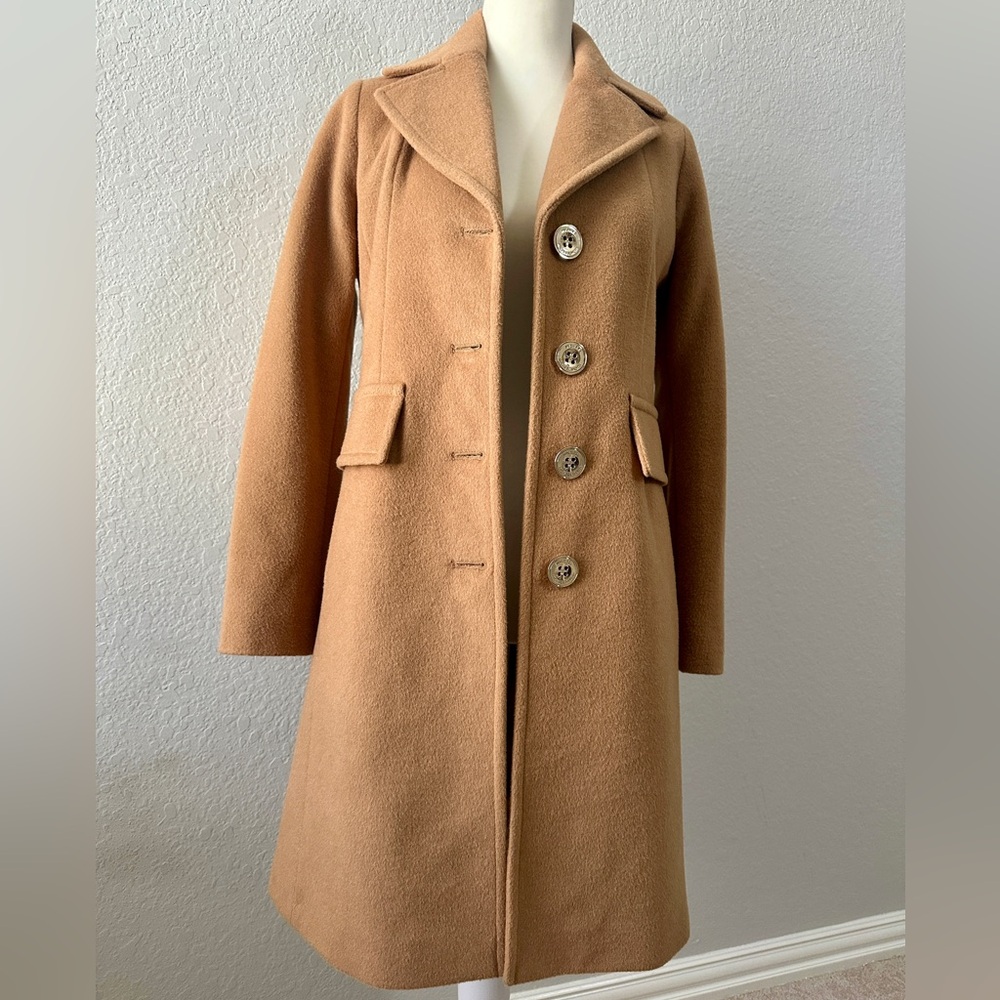 Petite Single-Breasted Walker Coat